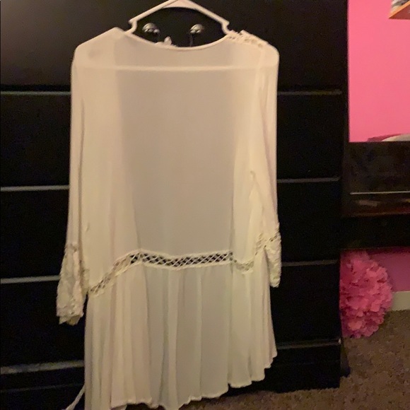 white flowy cardigan - Picture 2 of 2